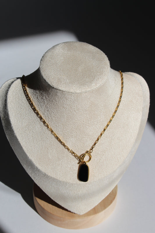 COLLAR BLACK